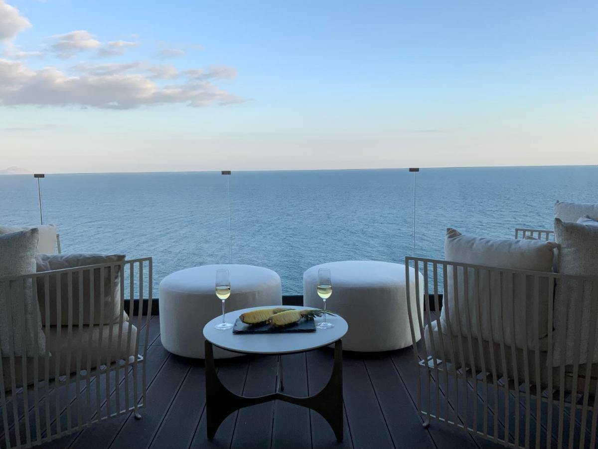 Mystique Luxury Suite Achlia Экстерьер фото