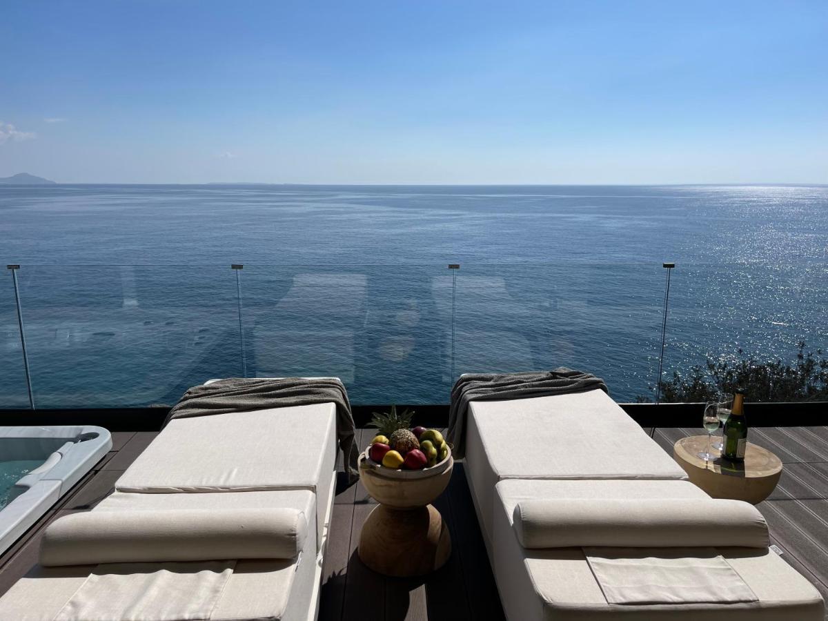 Mystique Luxury Suite Achlia Экстерьер фото
