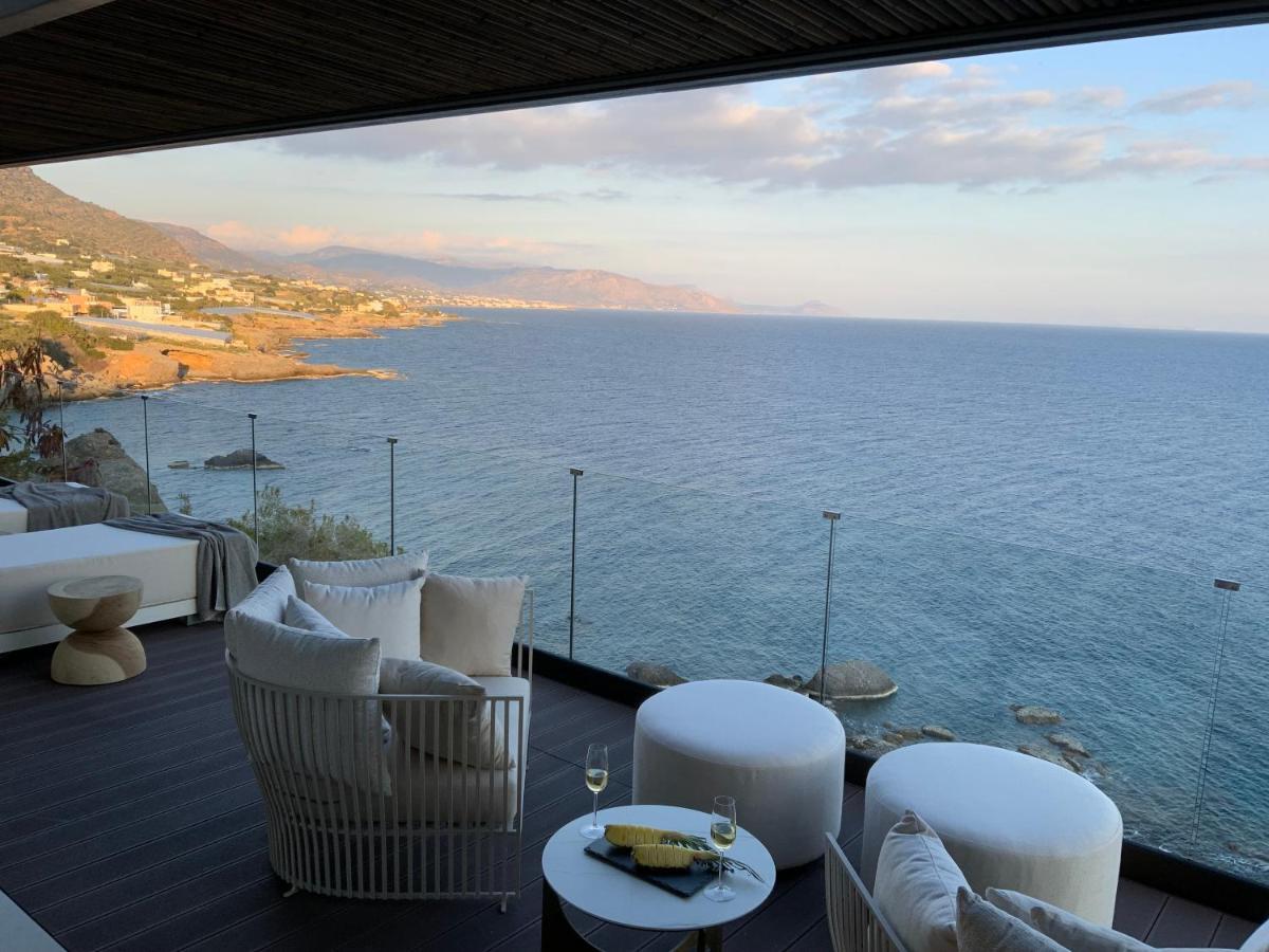 Mystique Luxury Suite Achlia Экстерьер фото